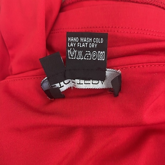 Etcetera red, criss-cross blouse. Size Small. - Picture 6 of 6